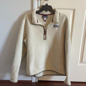 Beige Patagonia Pullover Size Large